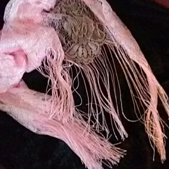 Pastel Pink Thin Knit Fringe Fashion Scarf - Picture 5 of 8